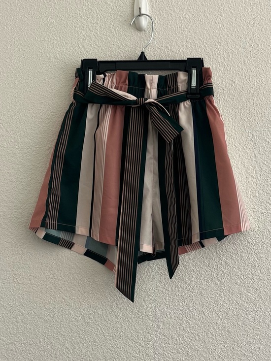 SHEIN Dresses & Skirts - SHEIN Multicolor Striped Paperbag shorts with Tie